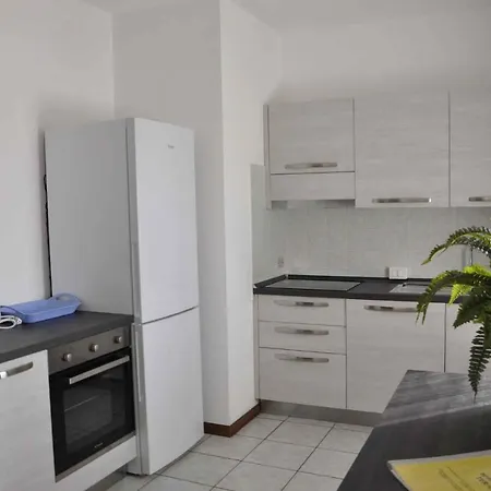 Di Lazise/gardasee 26307 Cola (Verona)